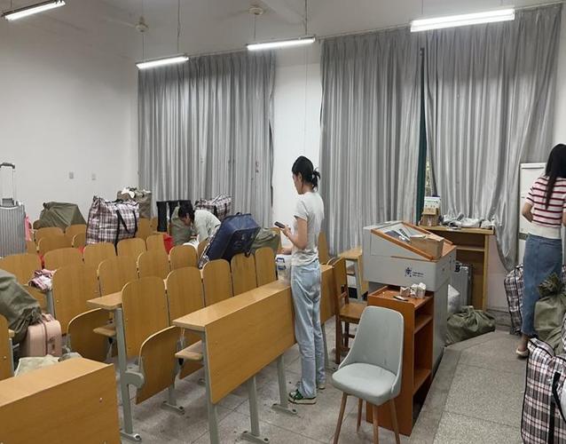 世界之冠--伦敦大学亚非学院 世界之冠--伦敦大学亚非学院