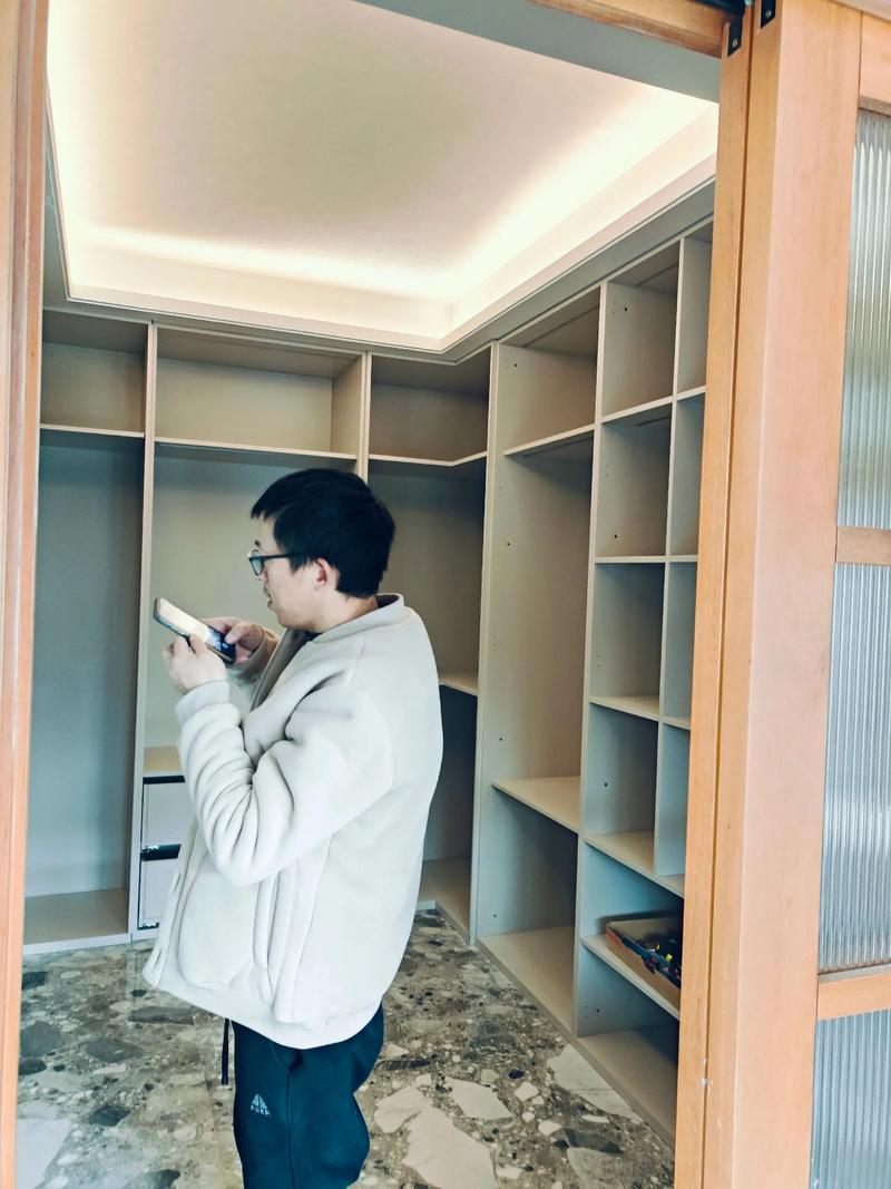 贾洪雷留学_贾洪绍简介