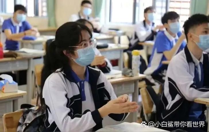 应届生：2022就业早已卷成了麻花